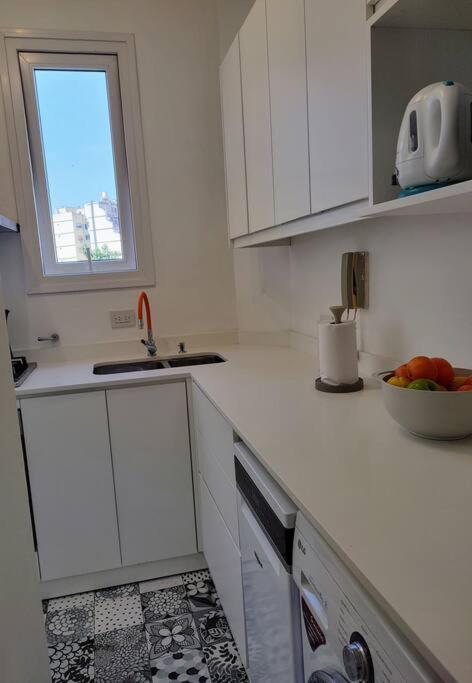 Clasico Y Moderno Departamento En El Corazon De Buenos Aires Apartment Exterior foto